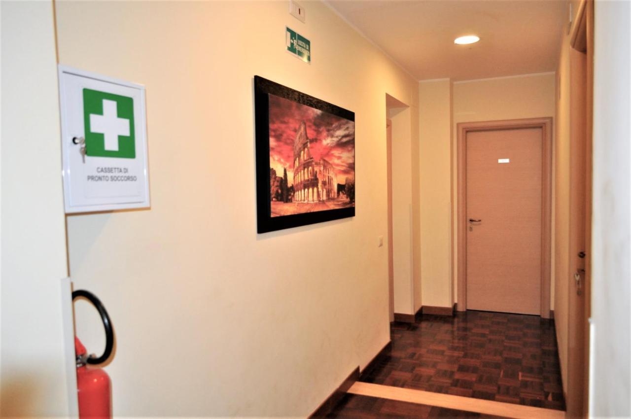 Castel Sant'Angelo Inn Rome Exterior photo